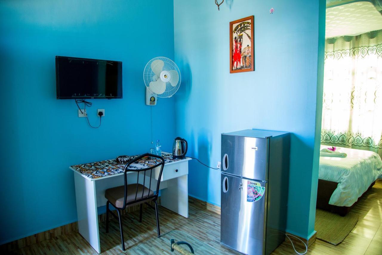 Asmorein Hotel Babati Екстер'єр фото